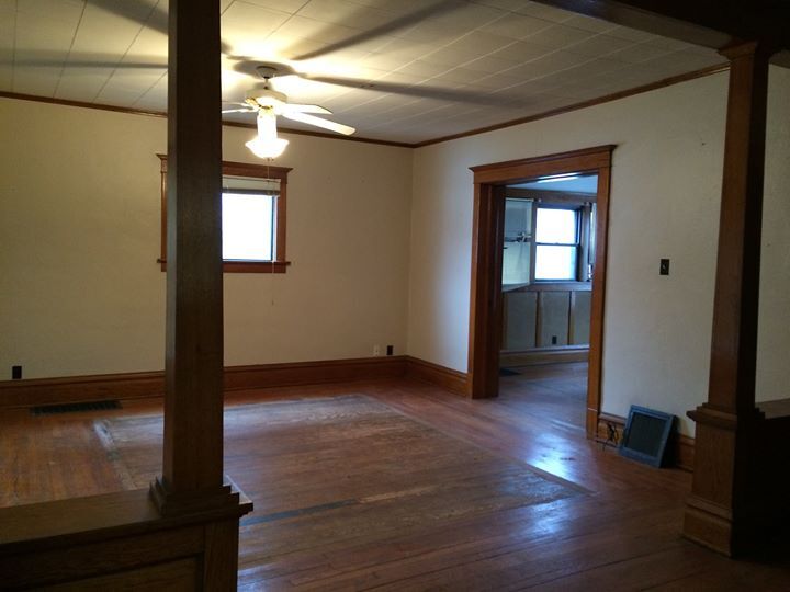 Primary Photo - 618 W 1st St
