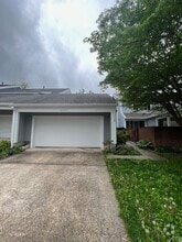 20705 Highland Hall Dr