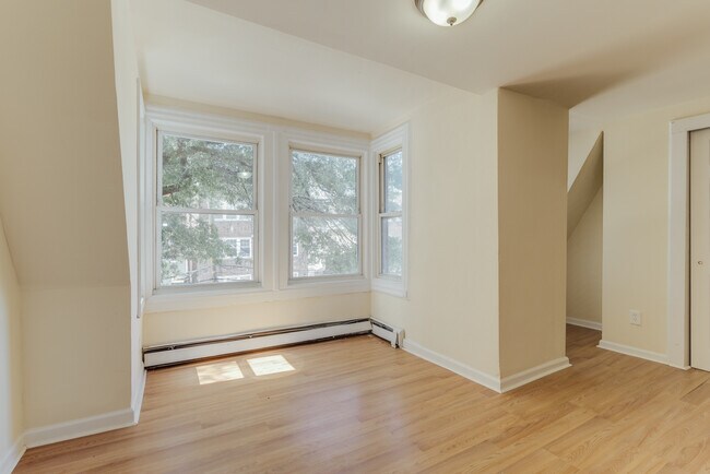 Foto del edificio - 171 Mt Prospect Ave