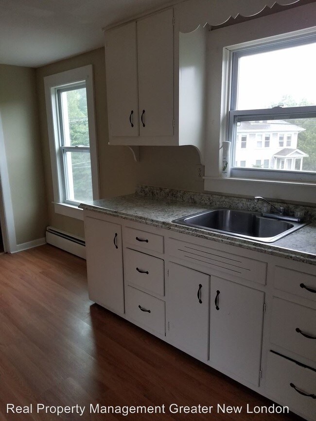 Building Photo - 2 br, 1 bath Apartment - 125 Liberty ST