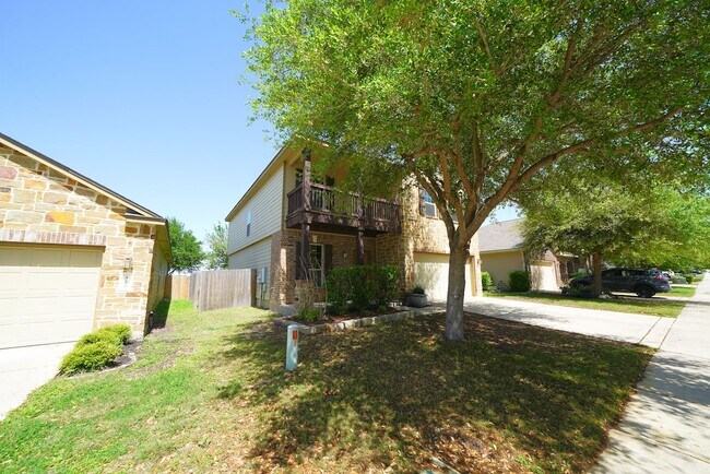 Foto del edificio - Great 4 Bedroom Home Now Available in Cibo...