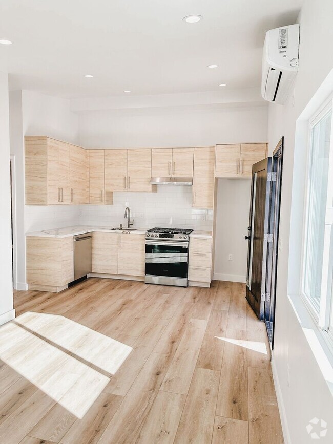Building Photo - 17314 Bircher St