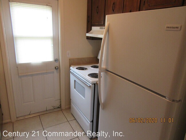 Foto del edificio - 1104 W 19th Ct