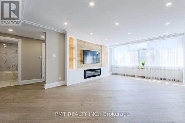 Photo du bâtiment - 500-500 Avenue Rd
