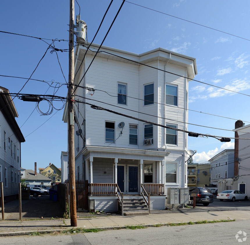 Building Photo - 131-135 Harrison St