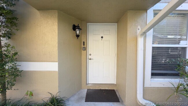 Building Photo - 5811 NW 57th Ave