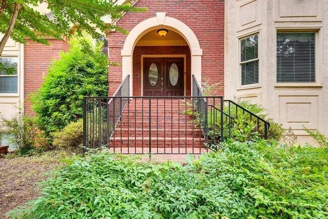 Foto del edificio - 200 River Bluff Pkwy