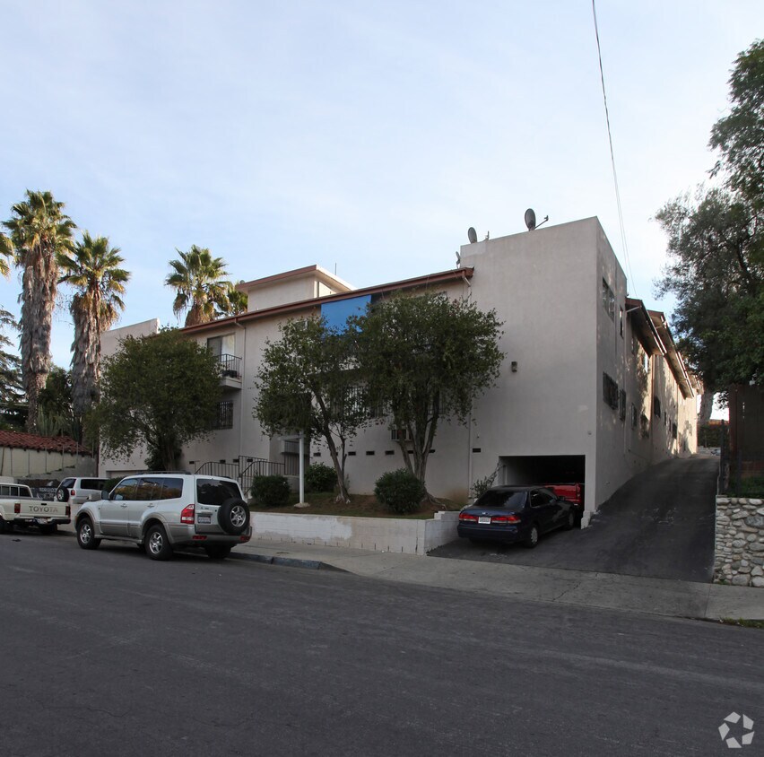 Foto principal - 5670 Ash St
