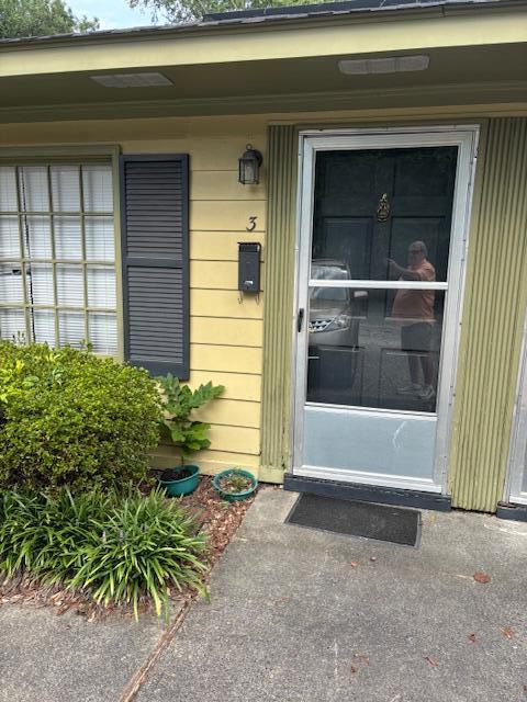 Building Photo - 107 N Salem Ave