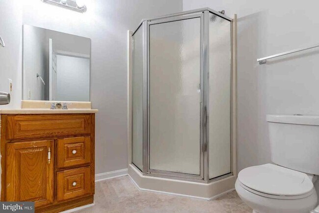 Foto del edificio - 22225 Watson Rd