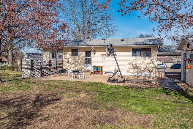 Building Photo - 11054 Ridge Forest Ct