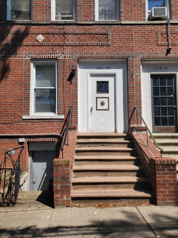 Building Photo - 105-19-105-75 75th St