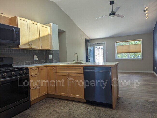 Building Photo - 2189 Hackberry Cir