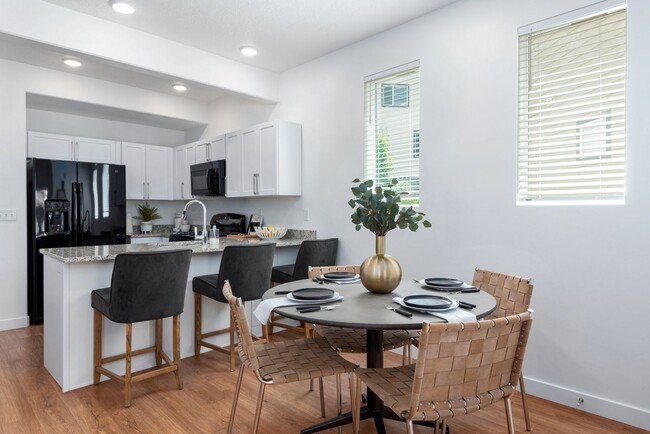 Interior Photo - Gladstone Place Apartments