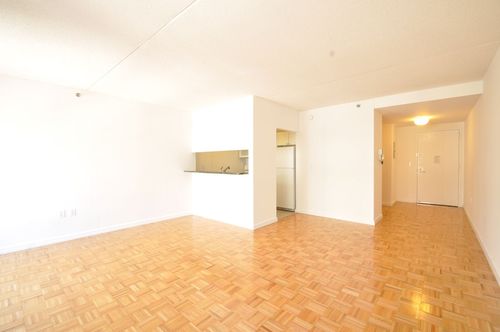 Primary Photo - 520 W 48th St