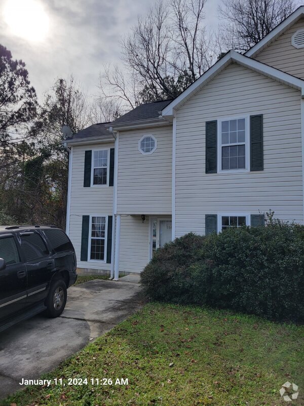 Apartments for Rent Near Middle State University Main Campus