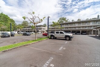 Building Photo - 95-60 Waikalani Dr