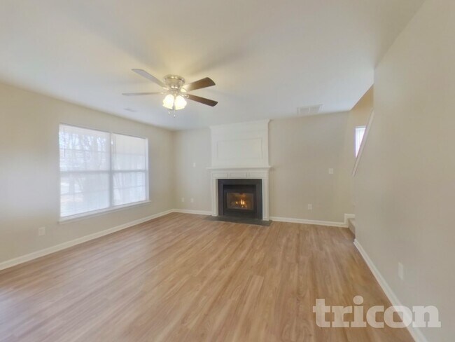 Foto del edificio - 337 Winding Canyon Dr