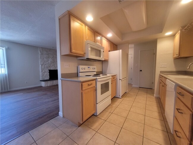 Building Photo - 1690 Arcadia Blvd