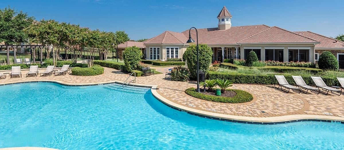 Colonial Grand at Silverado Reserve Apartments Cedar
