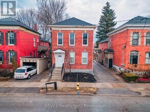 Building Photo - 166 James St