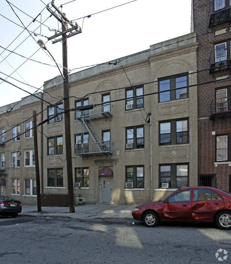Building Photo - 100 Waldo Ave