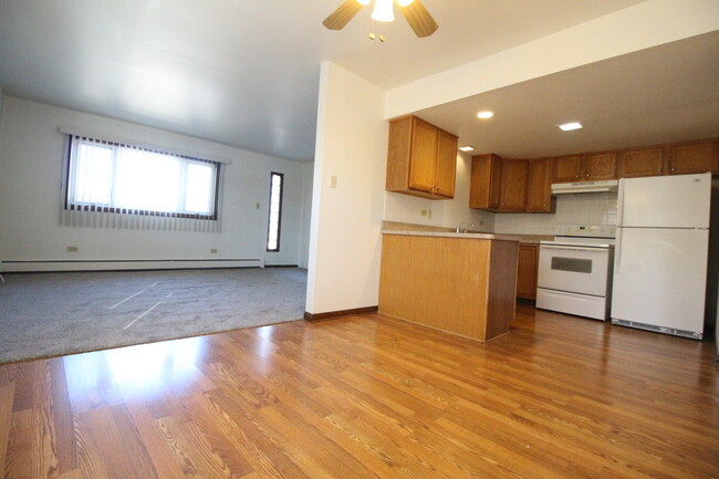 Building Photo - 2707 123rd St