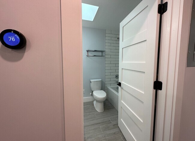 Building Photo - Sailfish Drive Residences