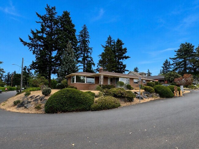 Foto del edificio - Richmond Beach Home