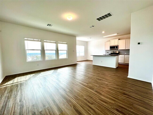 Foto del edificio - 8001 Copper Prairie Bend