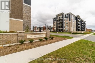 Building Photo - 620 Sauve St