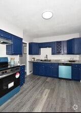 Building Photo - 4350 N 65th St