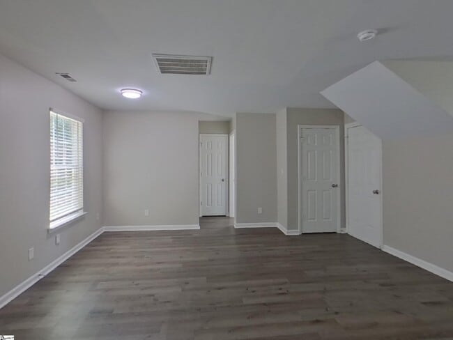 Building Photo - 296 Waxberry Ct