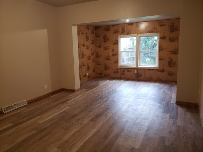 Foto del edificio - 912 S 4th Ave