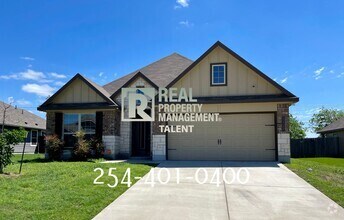 Building Photo - 1127 Lilac Ledge Dr