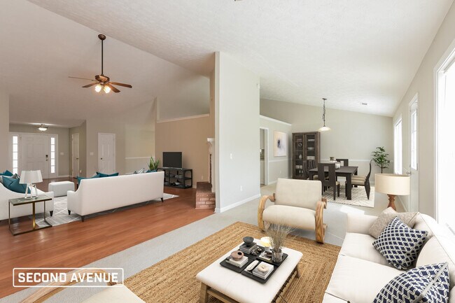 Building Photo - 2725 Lenora Springs Dr