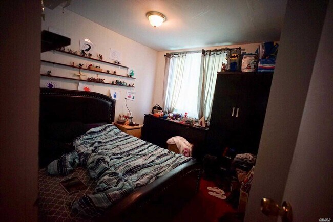 Foto del edificio - 153-21-153-58 58th Ave