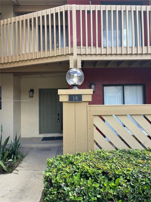 Foto principal - 13055 Albright Ct