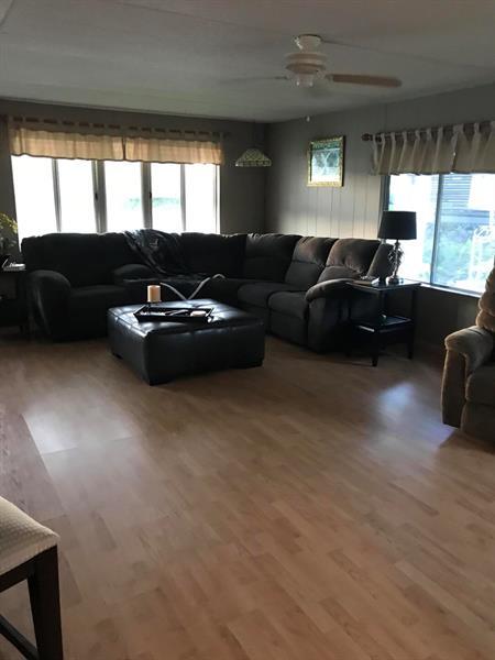 Foto del edificio - 9353 SW Fleetwood Dr