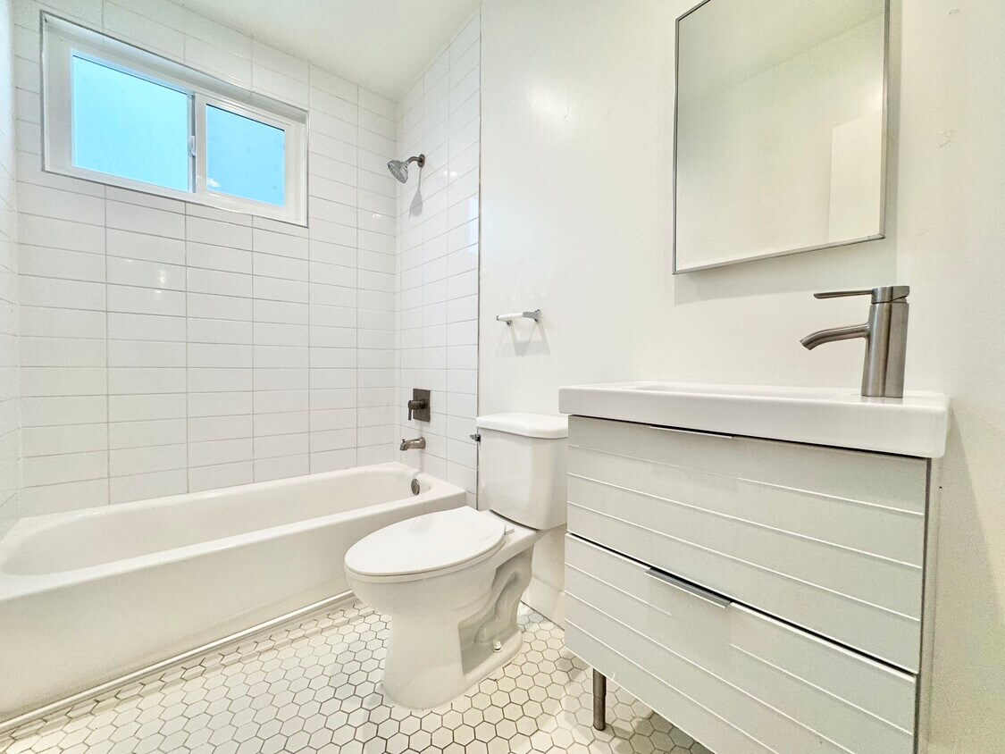 Foto del edificio - 1245 Magnolia Ave