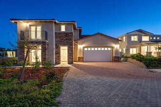 Building Photo - 8560 Grv Hl Ct