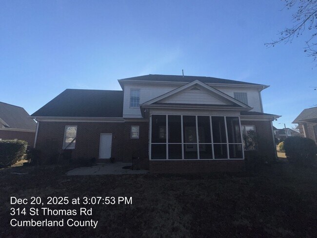 Foto del edificio - 314 St Thomas Rd