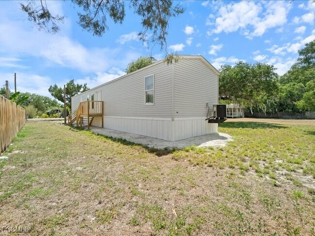 Foto del edificio - 1038 Canopy Ln SW