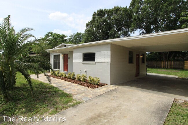 Foto del edificio - 3 br, 2 bath House - 2826 Sanka Dr