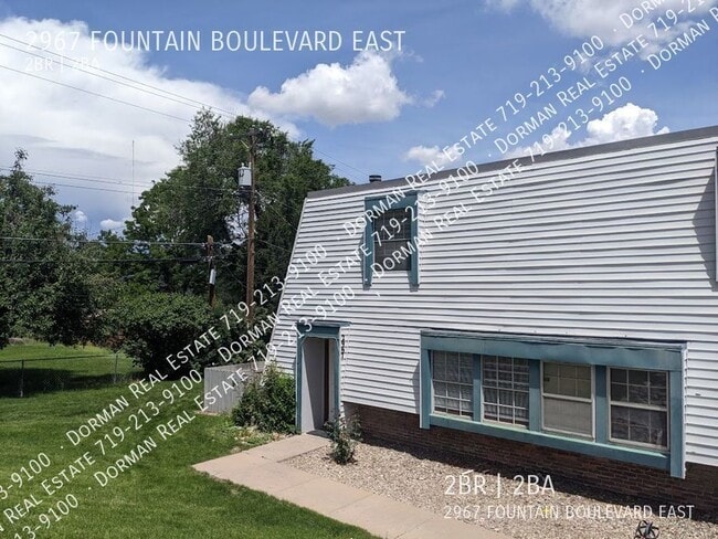 Photo - 2967 E Fountain Blvd House