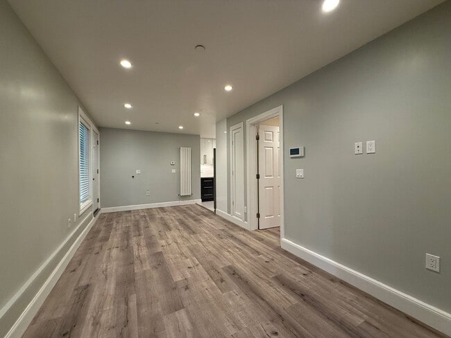 Photo - 278 11th Ave Apartment