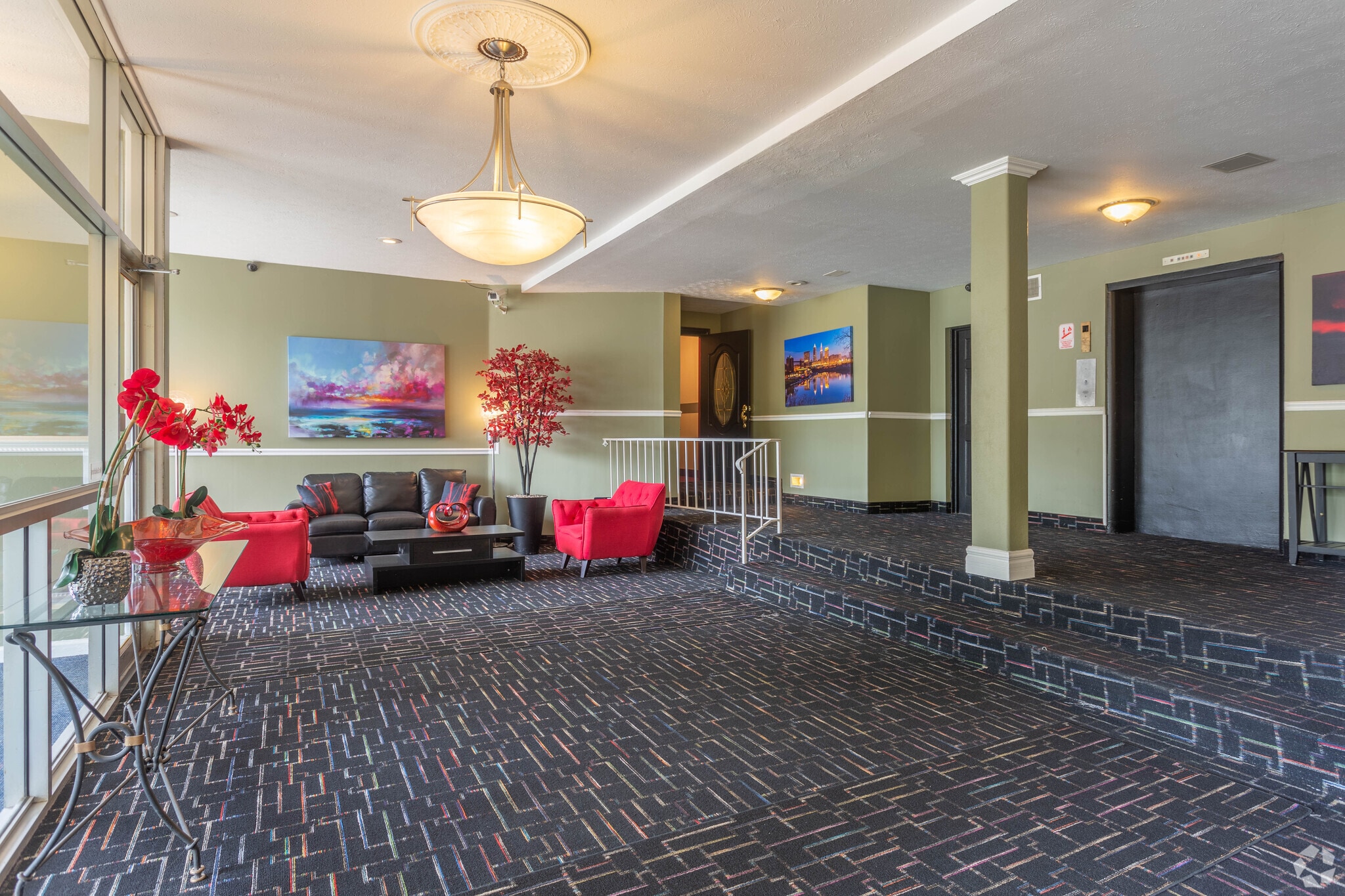 Mystic Creek Apartments – photo 5