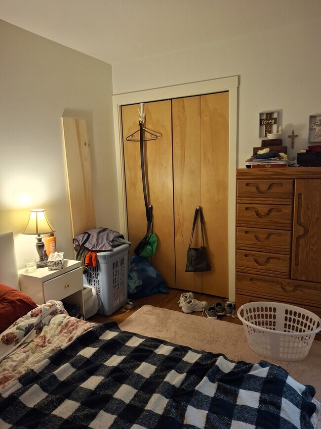 Photo du bâtiment - 238-238 Selby St