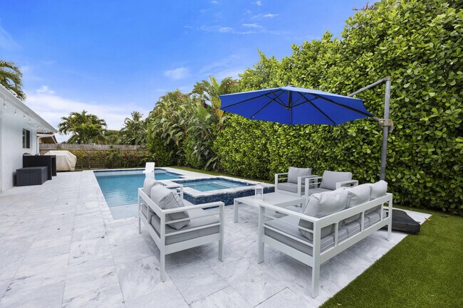 Foto del edificio - 52 PineHill Trail E
