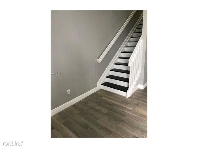 Foto del edificio - 11836 SW 26th Ct